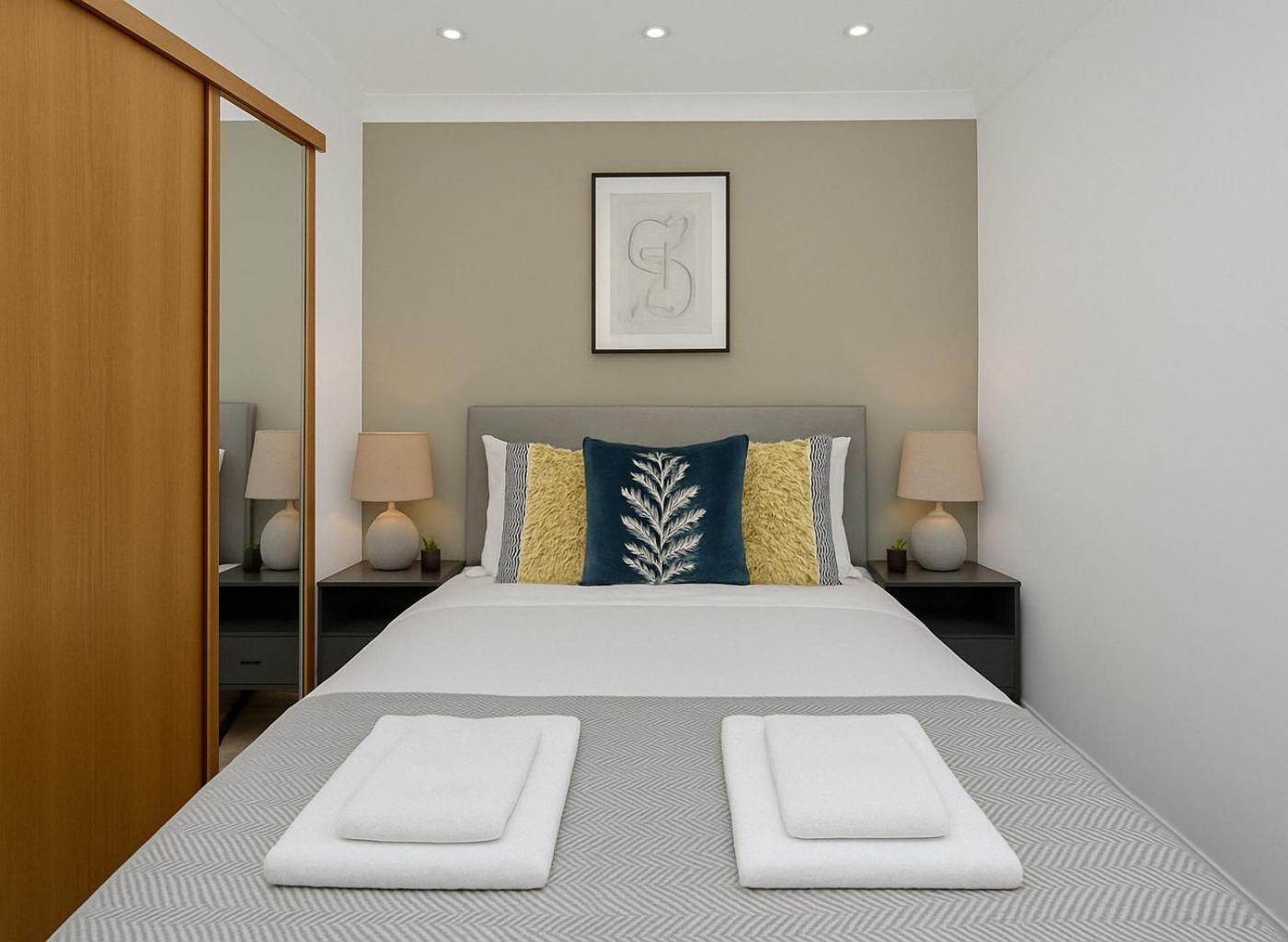 2 Bed Flat Near Old Street Station Apartment